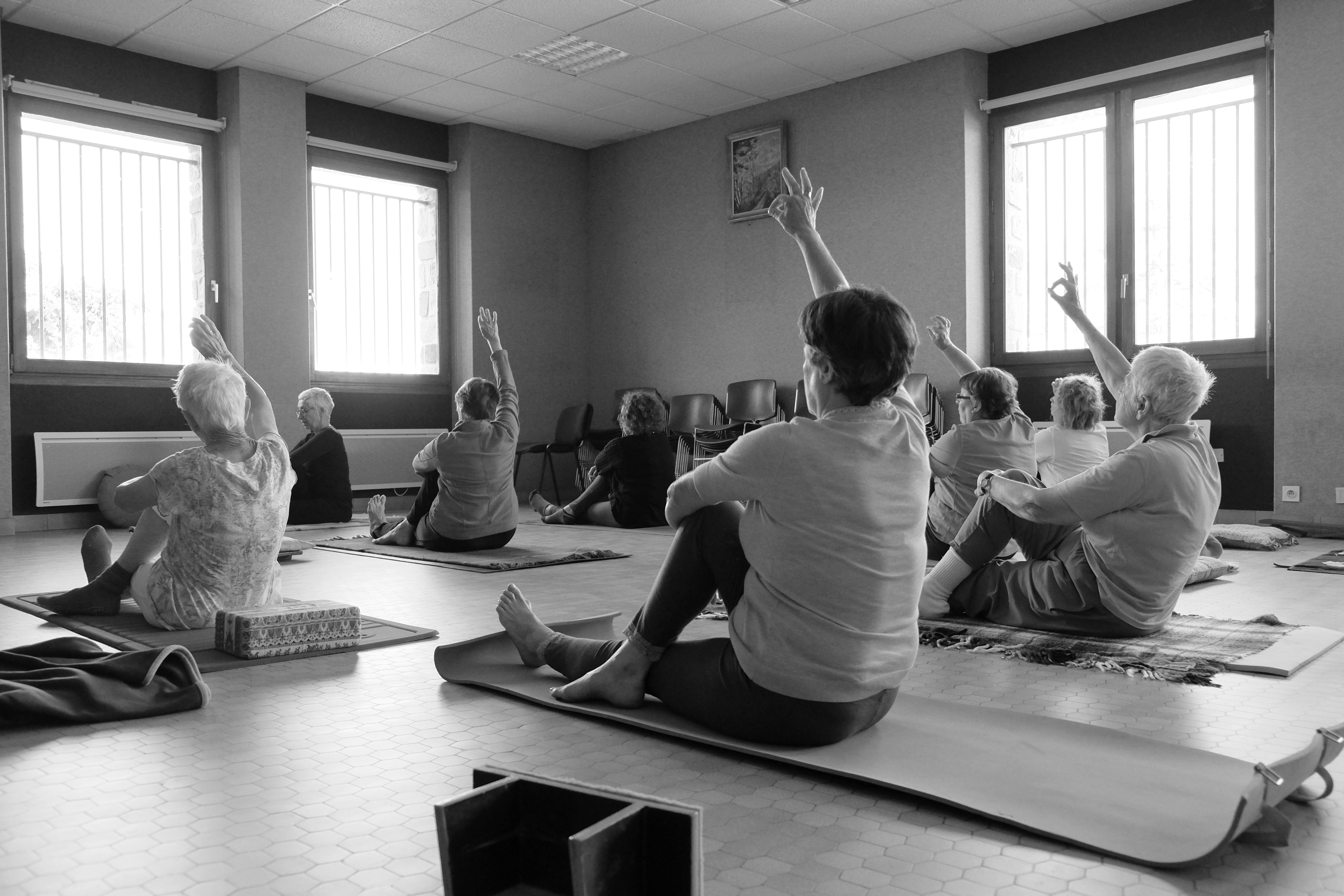 anoky atelier des 5 Sens mudra yoga chateauneuf